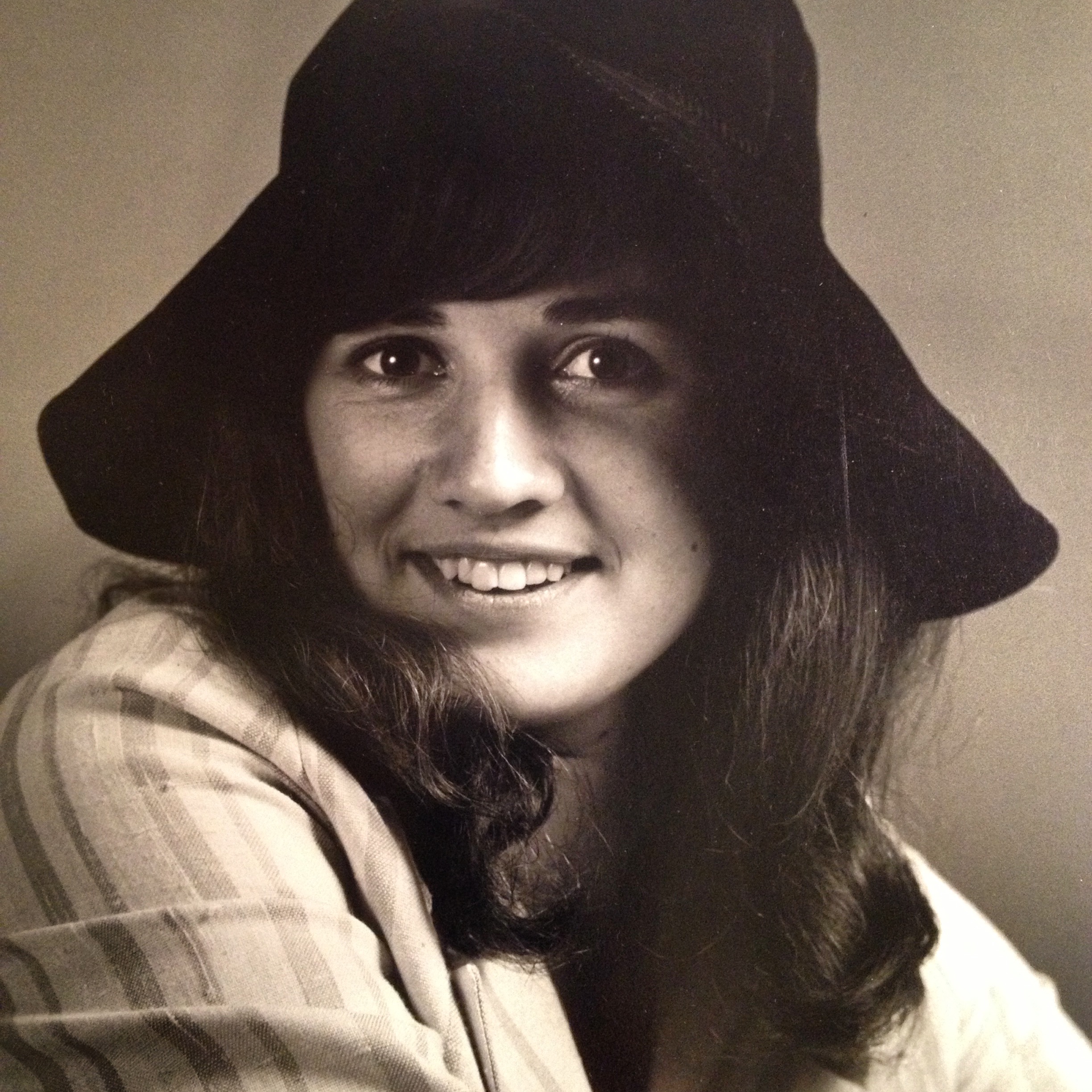 img-5ca33eaa6e9a7f566fd02430