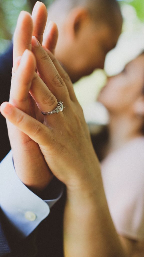Miranda the Celebrant | Hampshire Ceremonies