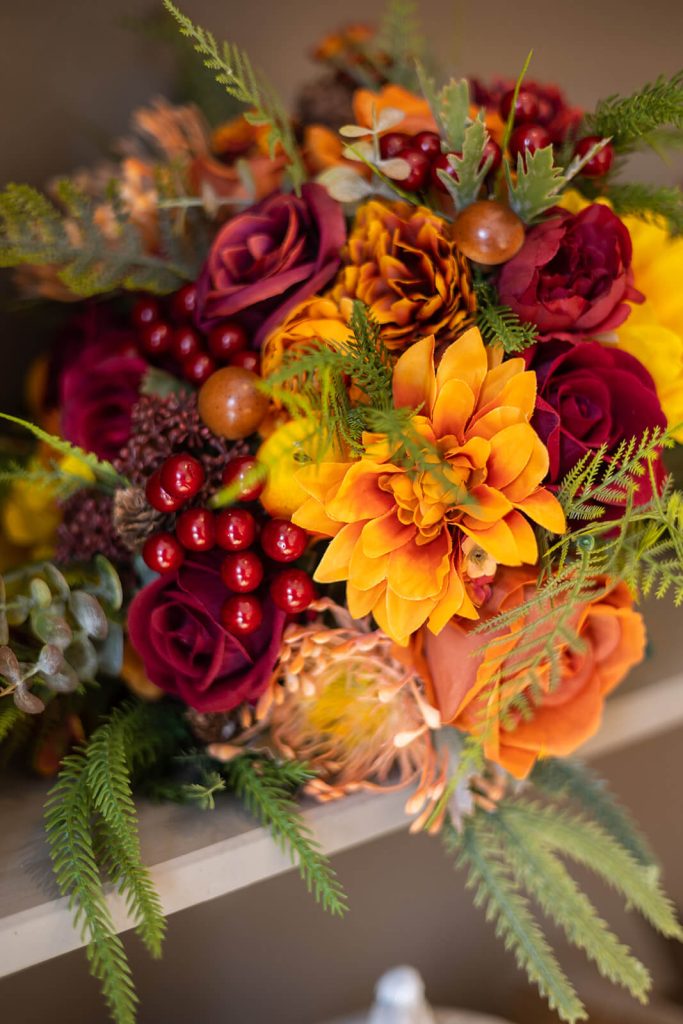 Bridal bouquet in autumn colours