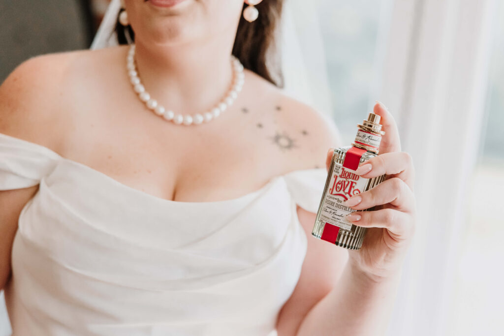 Miranda the Celebrant | Hampshire Ceremonies